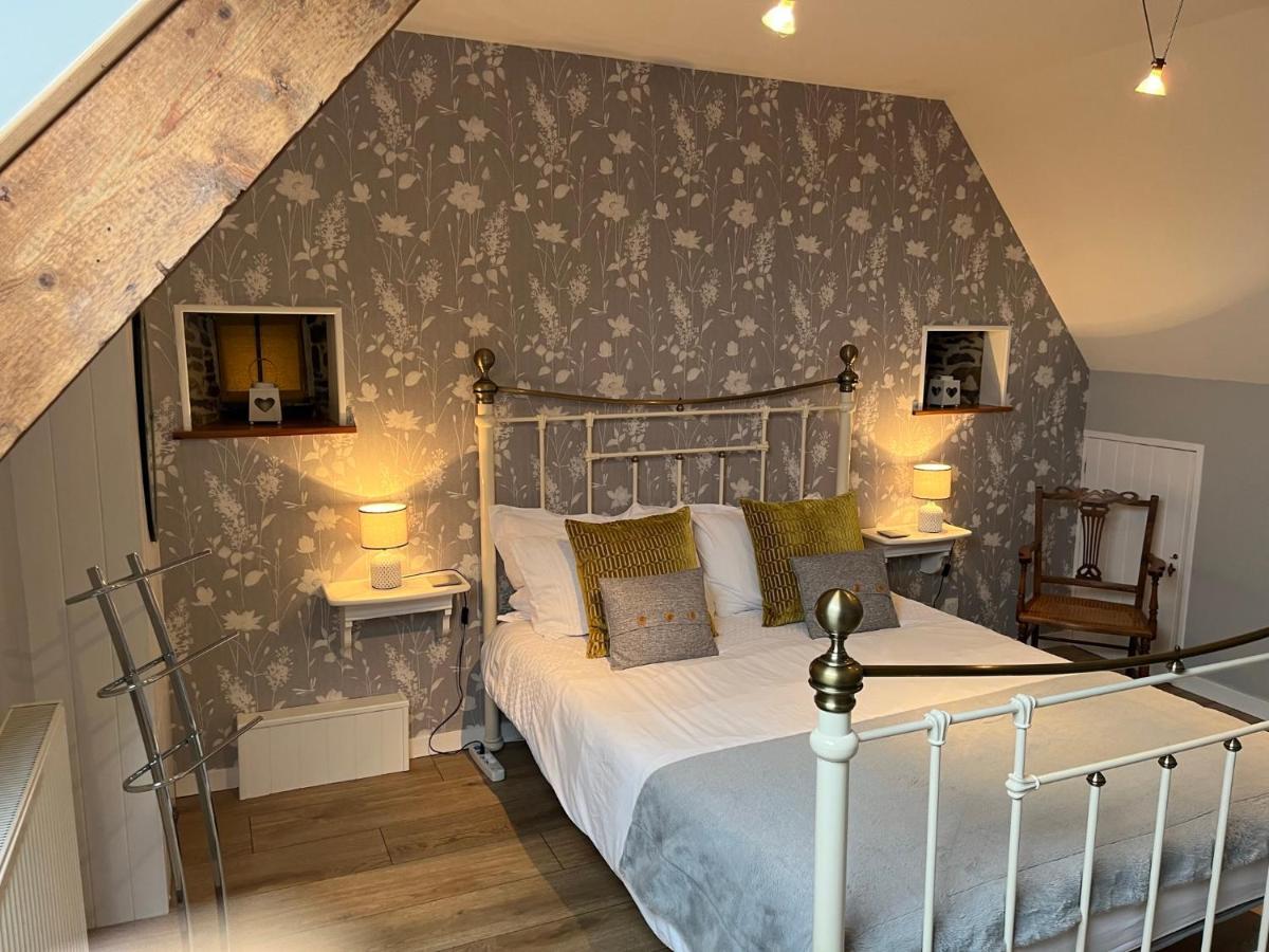 La Crepelliere Bed & Breakfast วิลล์ดู-เลส์-ปัวล์ส ภายนอก รูปภาพ